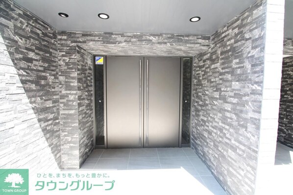 レオーネ新御徒町の物件内観写真